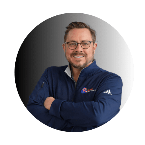 Website Headshot - Travis Riggs